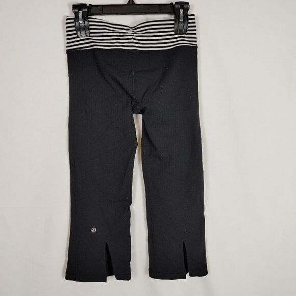 Lululemon Gather & Crow CropBlack / Classic Stripe Black White / Pink Size 6.Wa - Picture 4 of 7